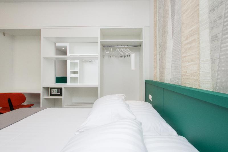 Smart - Harbour Hotel